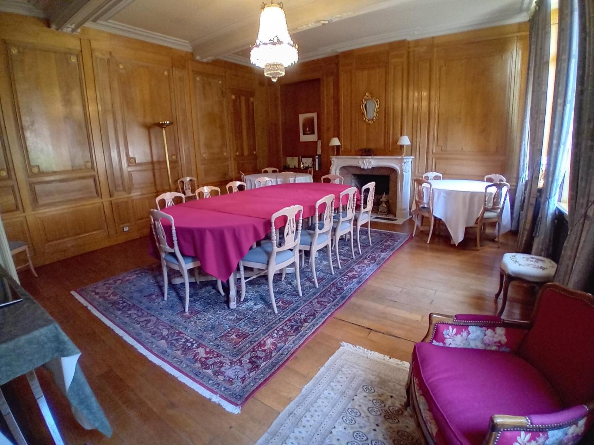 Hotel Particulier Des Canonniers Сен-Кантен Экстерьер фото