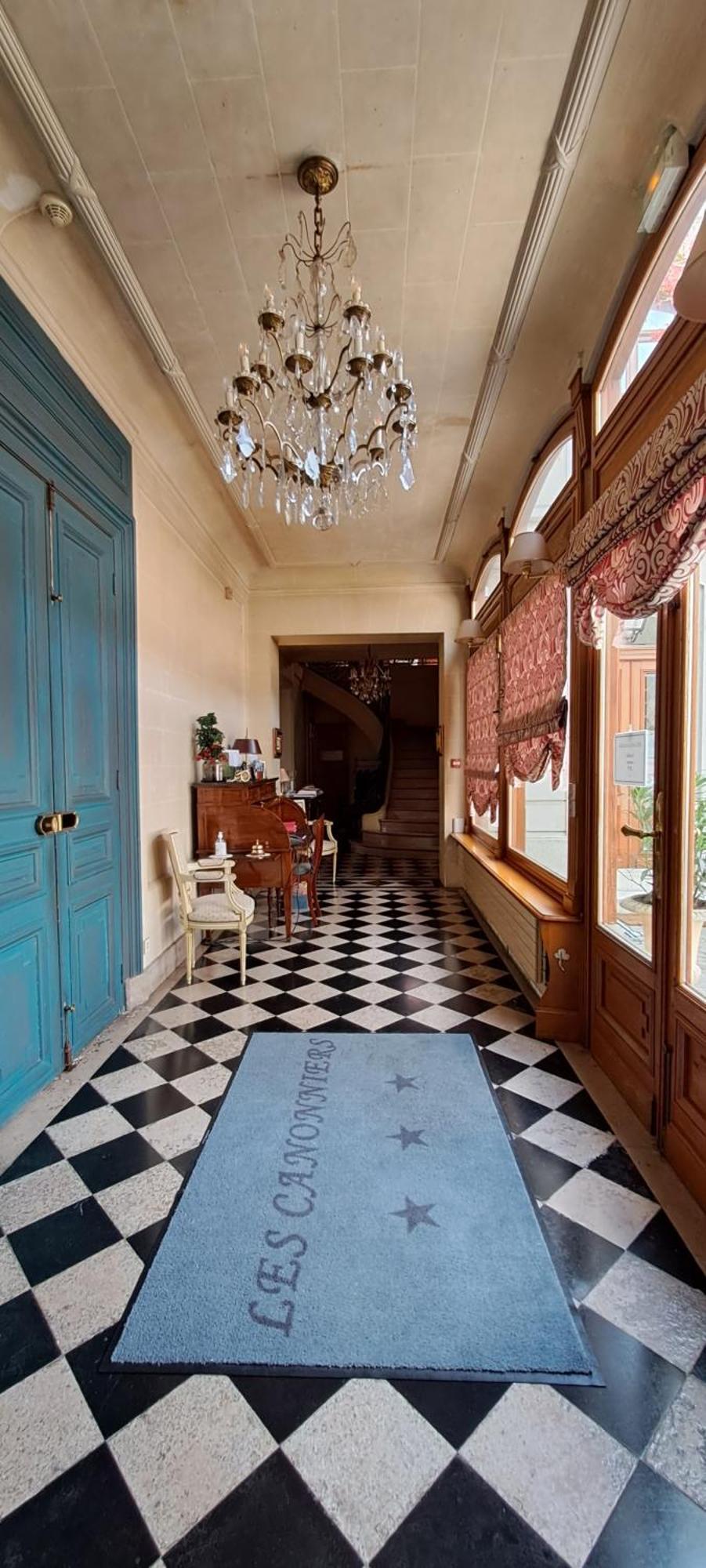 Hotel Particulier Des Canonniers Сен-Кантен Экстерьер фото